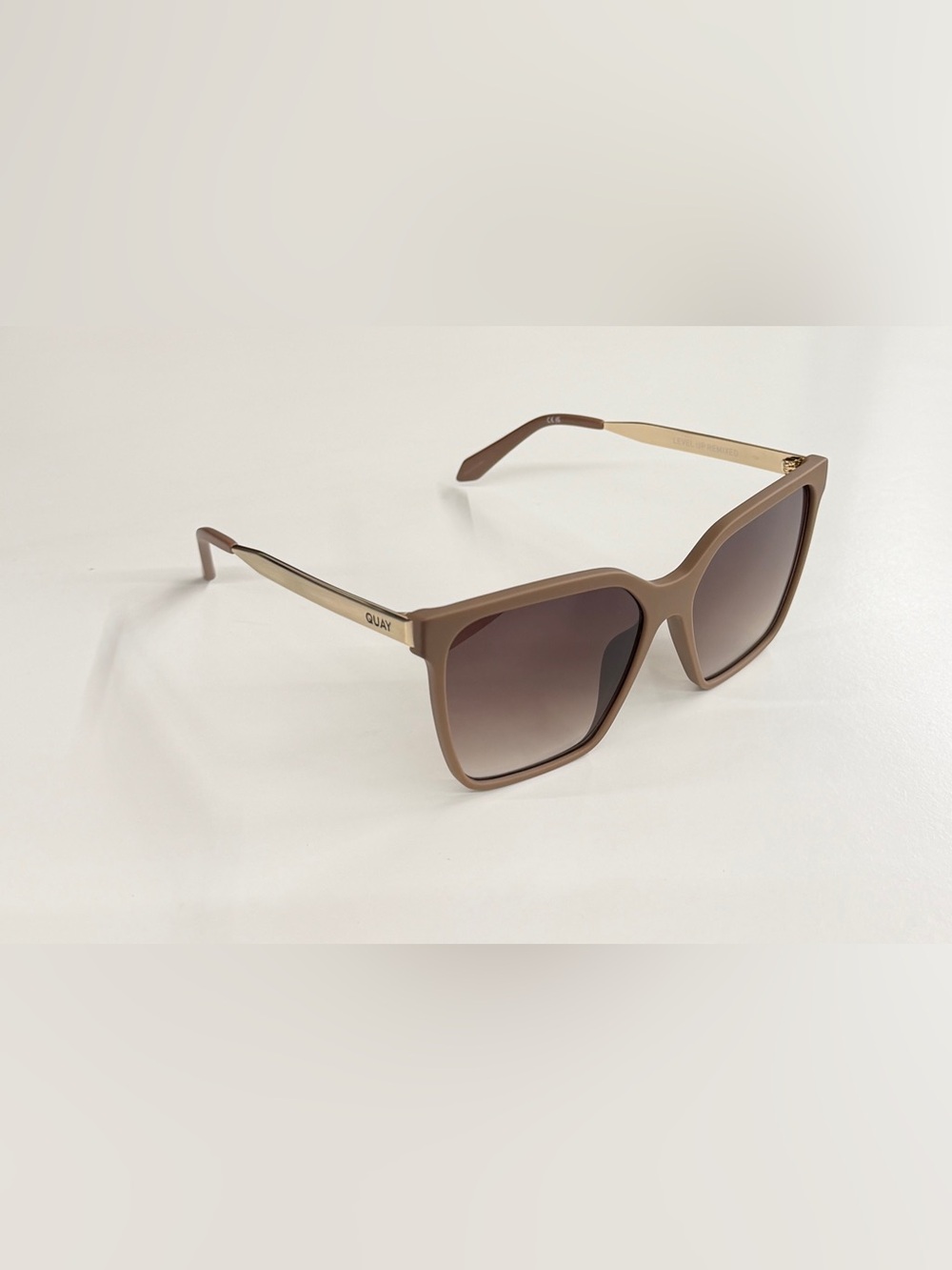 QUAY LEVEL UP REMIXED COLOR: Matte Doe Frame / Brown Lens - Picture 4 of 10